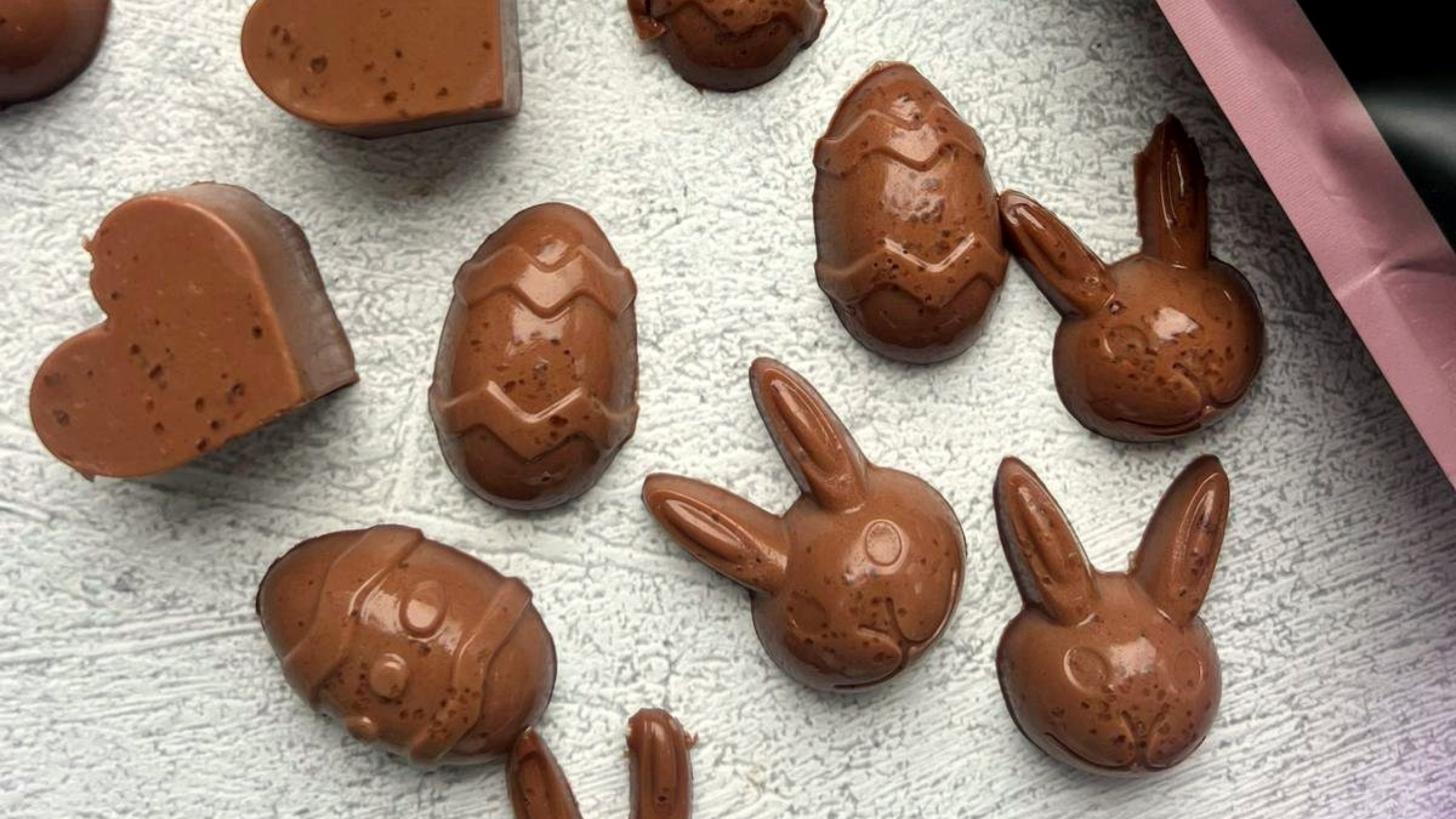 Chocolate Gelatin Easter Gummies
